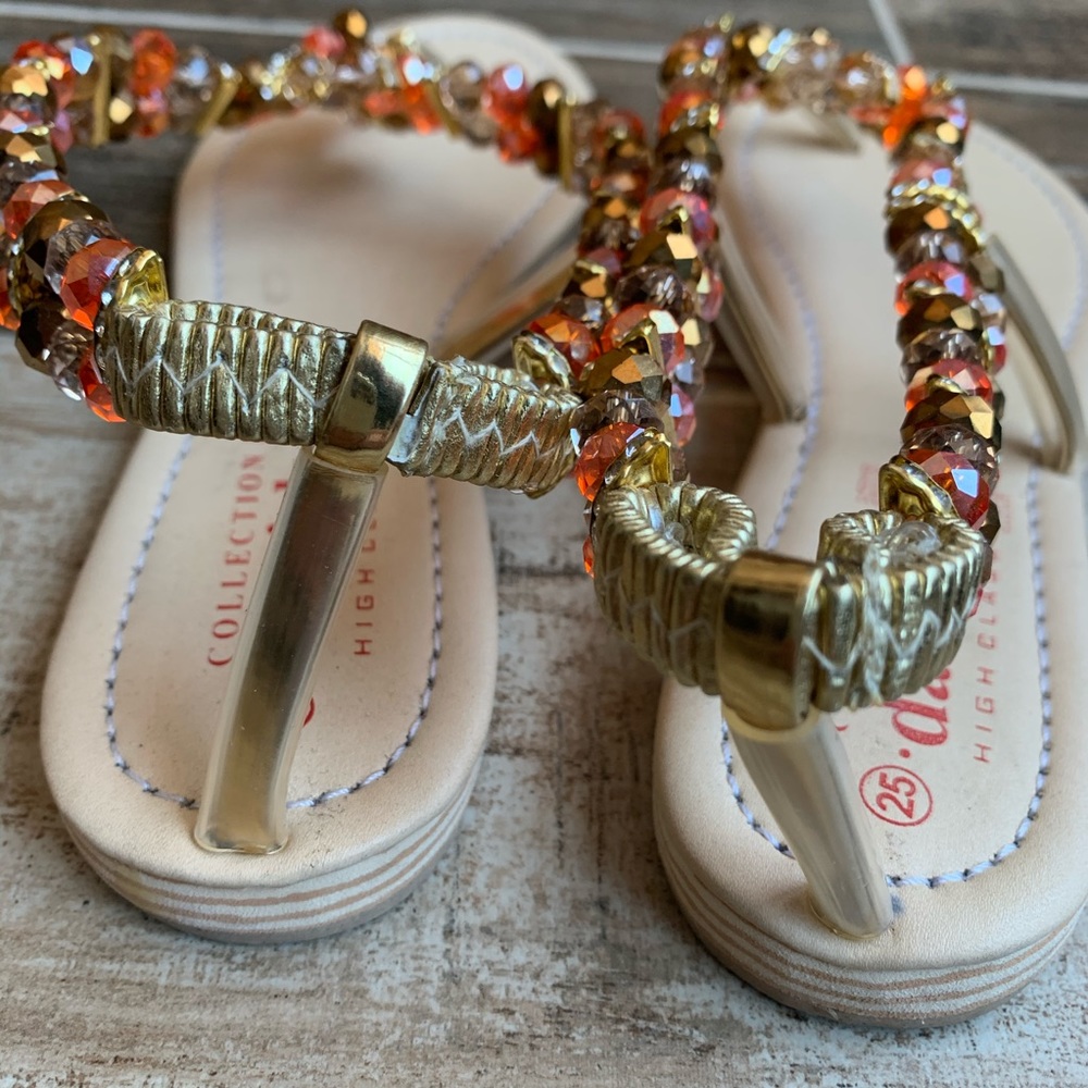 ✨SOLD Crystal Beaded Thong Sandals Orange & Brown - Picture 4 of 6